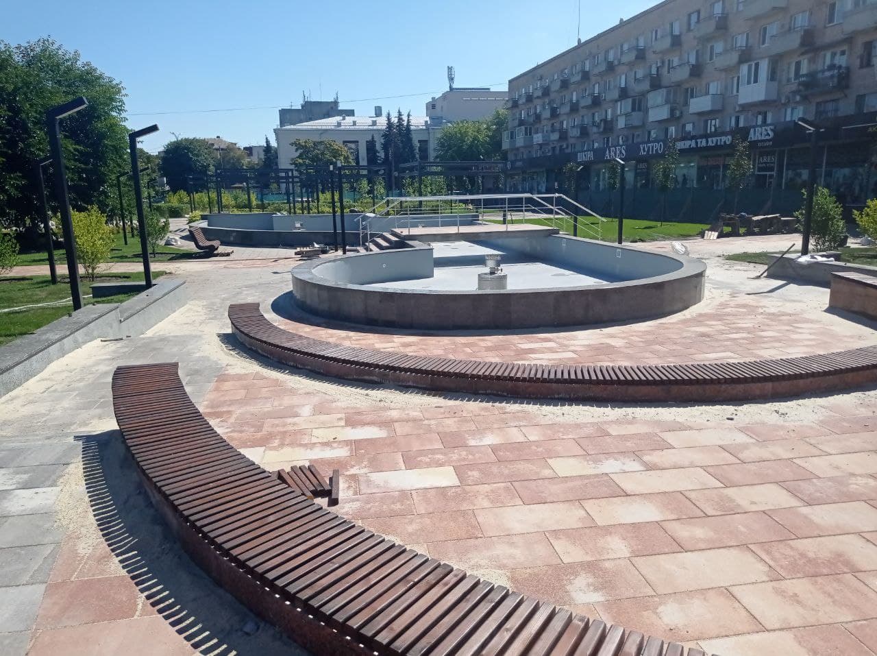юність
