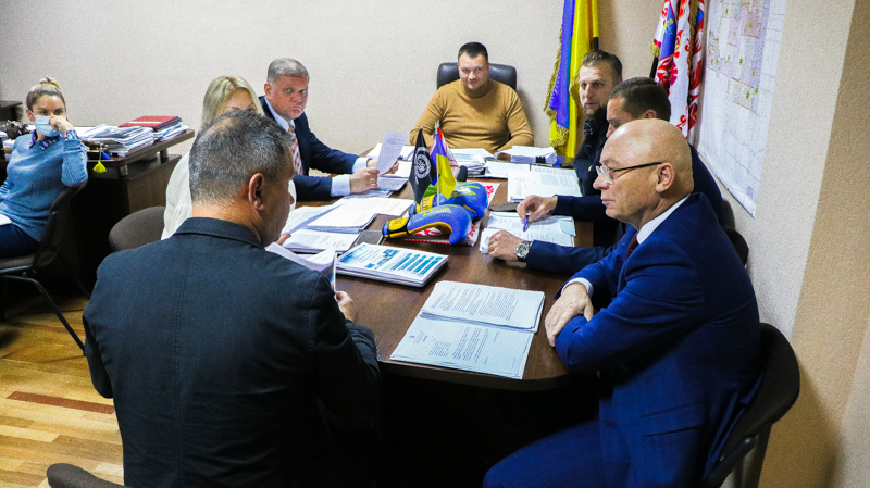 розірвав угоду з «Новою Якістю»