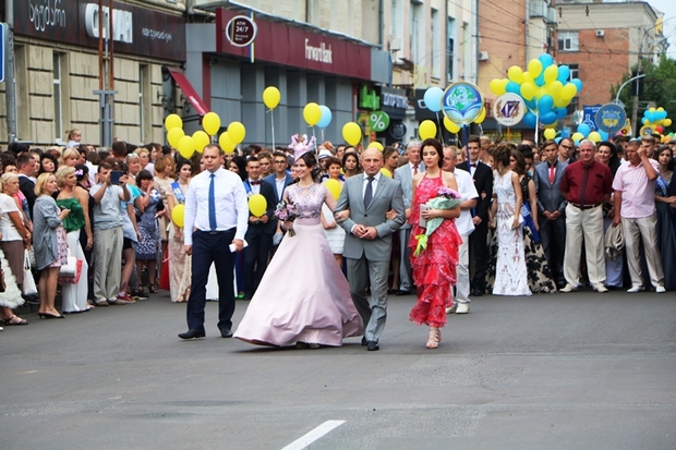 випускний бал Черкаси