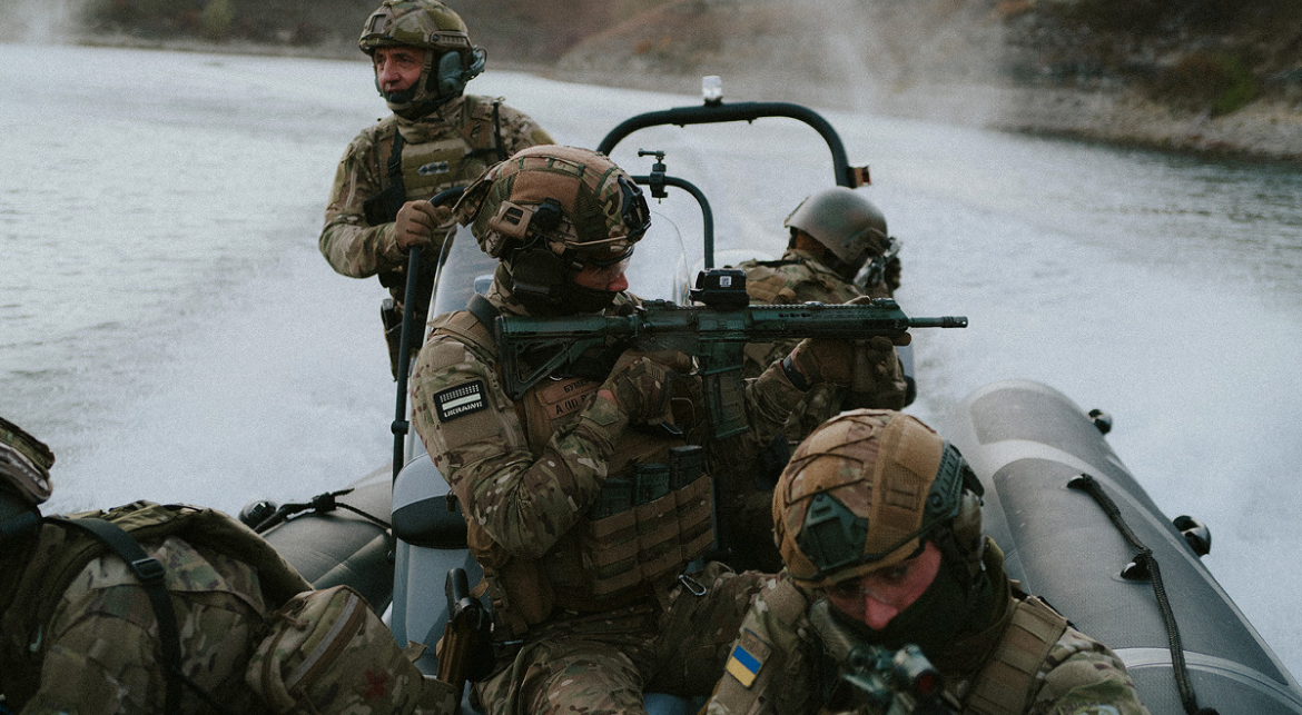 армія військові