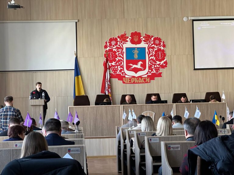 У Черкасах депутати розбиралися із забудовою на Лісовій просіці