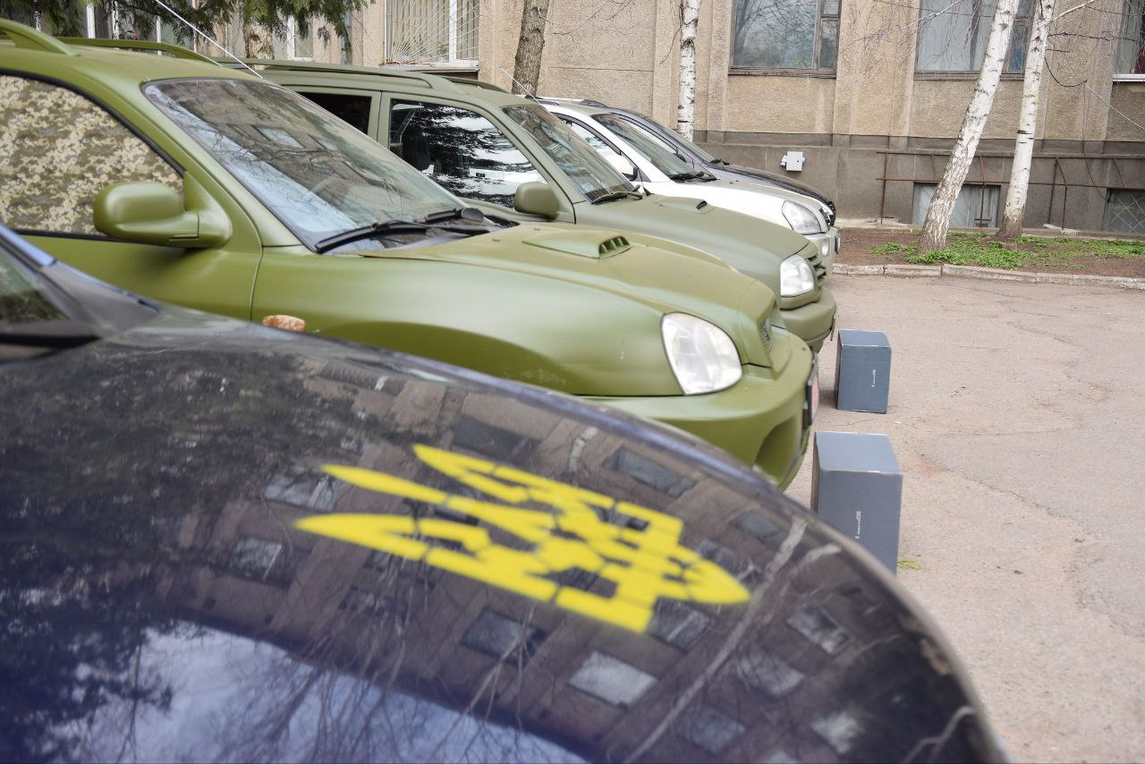 авто для армії