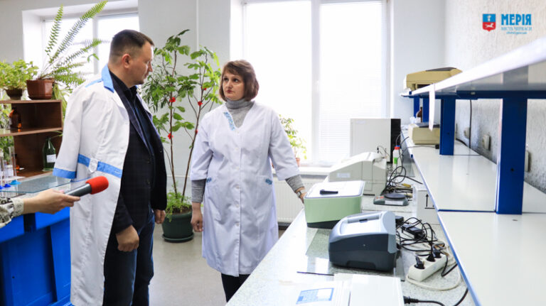 У Черкасах комунальне підприємство отримало сучасну лабораторію