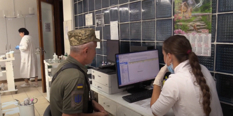 У Черкасах надають безкоштовну стоматологічну допомогу ветеранам війни та військовим ЗСУ (ВІДЕО)