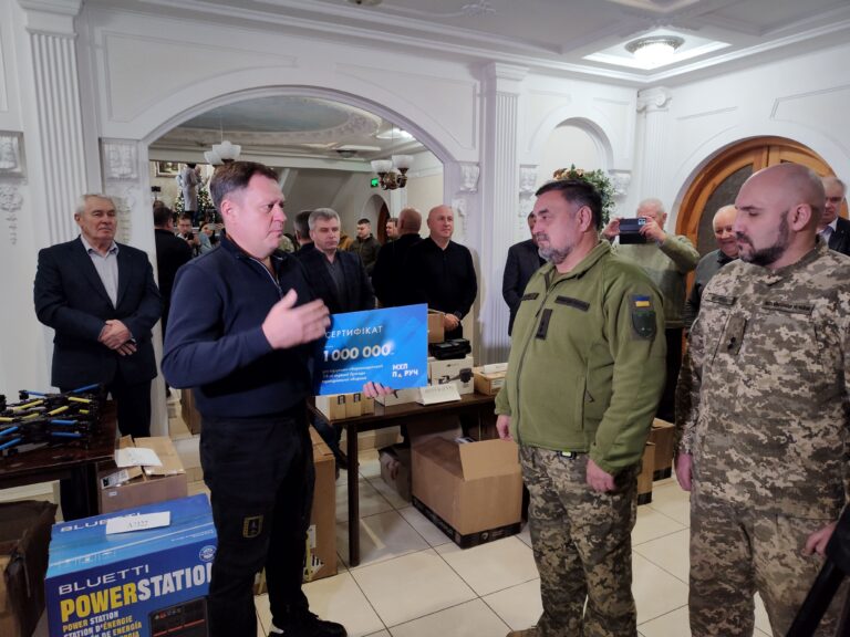 Представники партії “Черкащани” передали військовим підсилення на 7 мільйонів гривень (ВІДЕО)  