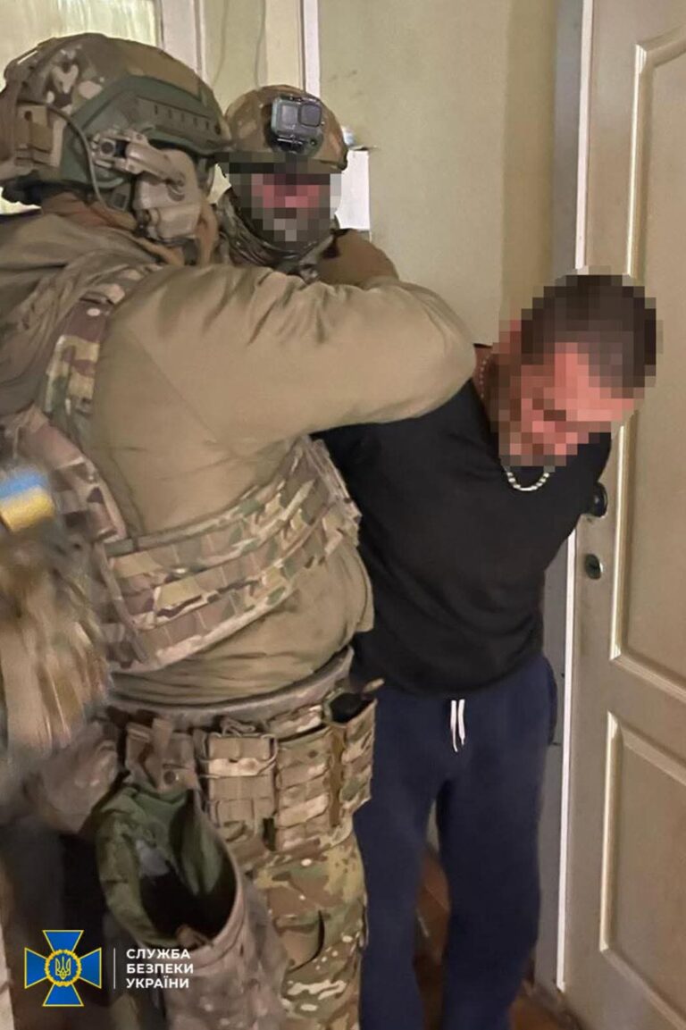 На Черкащині викрили групу наркоторговців, які щомісяця збували товару на пів мільйона гривень