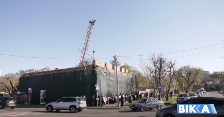 На Замковому узвозі в Черкасах мітингували проти забудови (ВІДЕО)