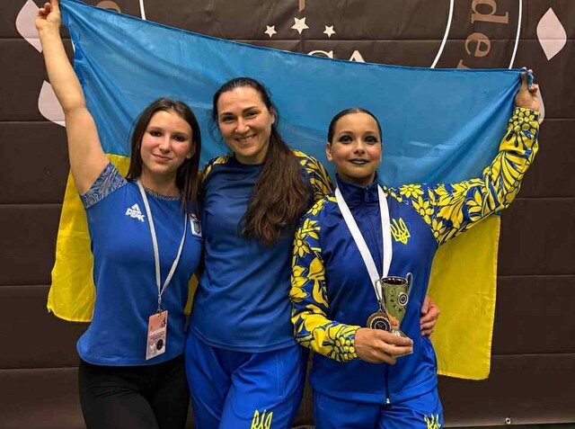 Спортсменки зі Сміли здобули нагороди Чемпіонату Європи з пілонного спорту