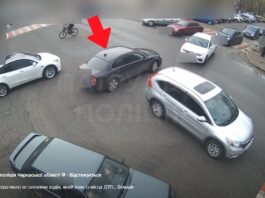 Черкаські патрульні встановили водія, який зник із місця ДТП (ВІДЕО)