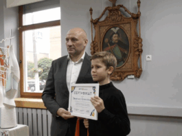 У Черкасах учнів мистецьких шкіл та їхніх наставників нагородили стипендіями (ВІДЕО)