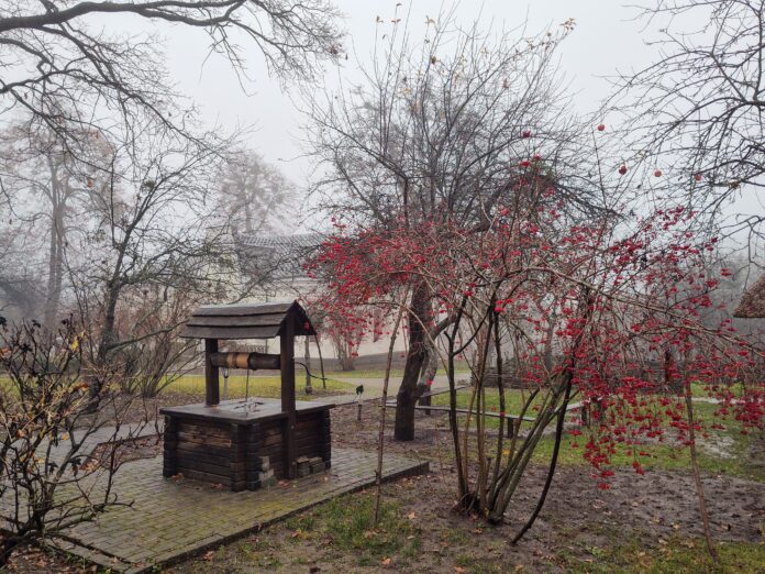 погода село осінь україна