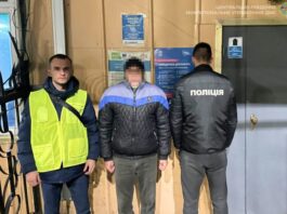 Черкаські міграційники примусово повернули азербайджанця на батьківщину