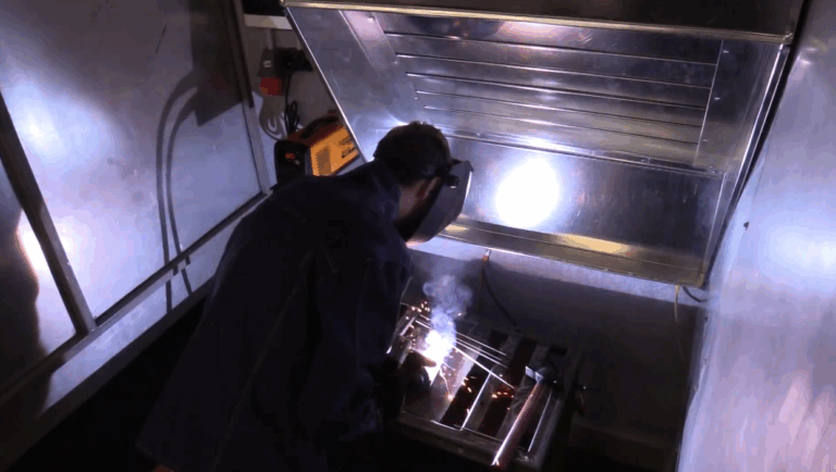 Нову зварювальну майстерню відкрили у Черкаському професійному автодорожньому ліцеї (ВІДЕО)