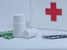 Черкащанам пояснили, як правильно зберігати ліки під час відключень світла