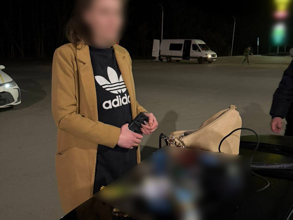 Патрульні Черкащини продовжують виявляти осіб із, ймовірно, наркотичними речовинами